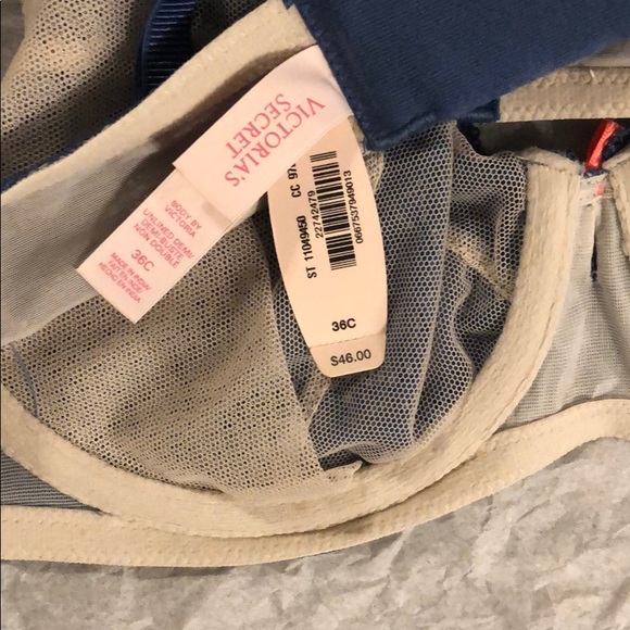 Victoria Secret Bra - Picture 3 of 3